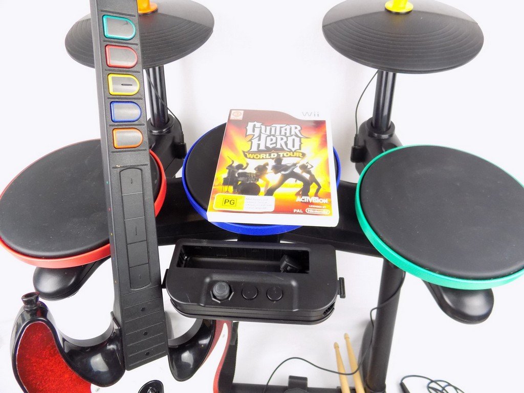 Nintendo Wii Guitar Hero Rock Band Bundle Drum + Guitar + Mic + World