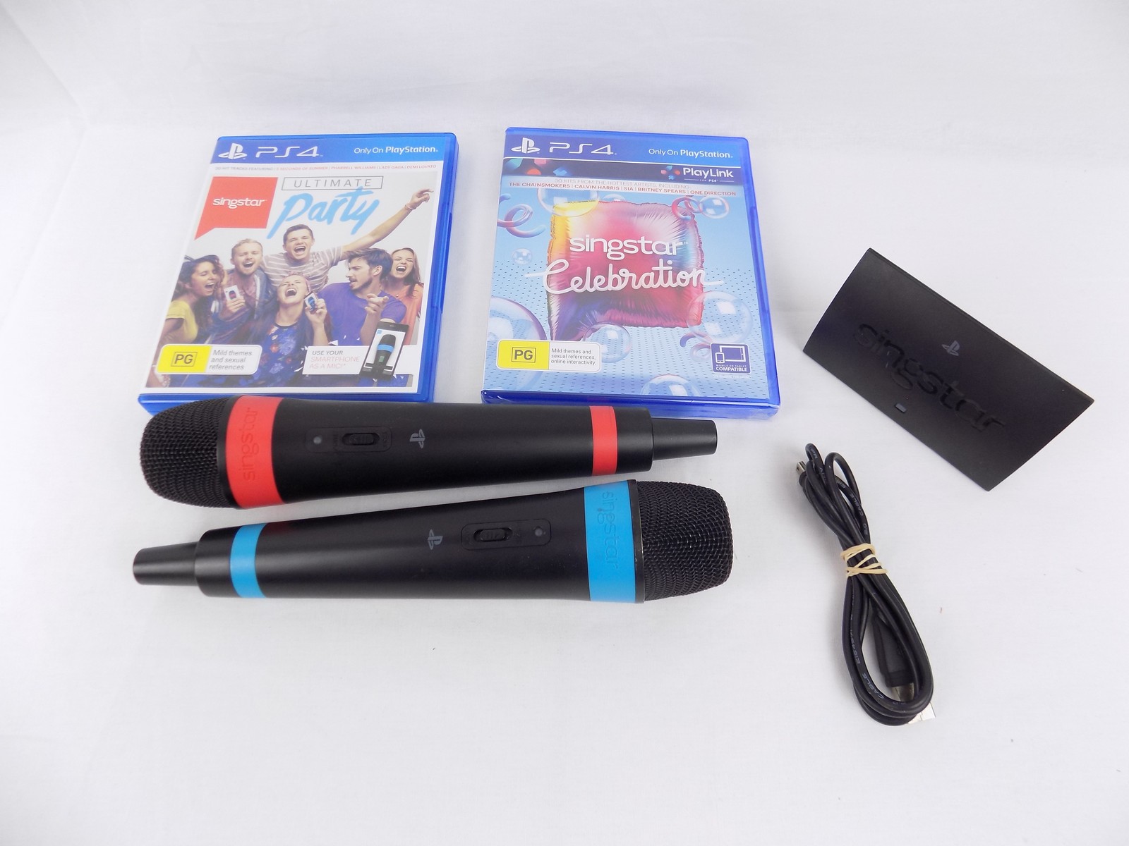 Like New Wireless Playstation 4 / 5 Ps4 Ps5 Sing Star 2x Microphones + 2  Singstar Games