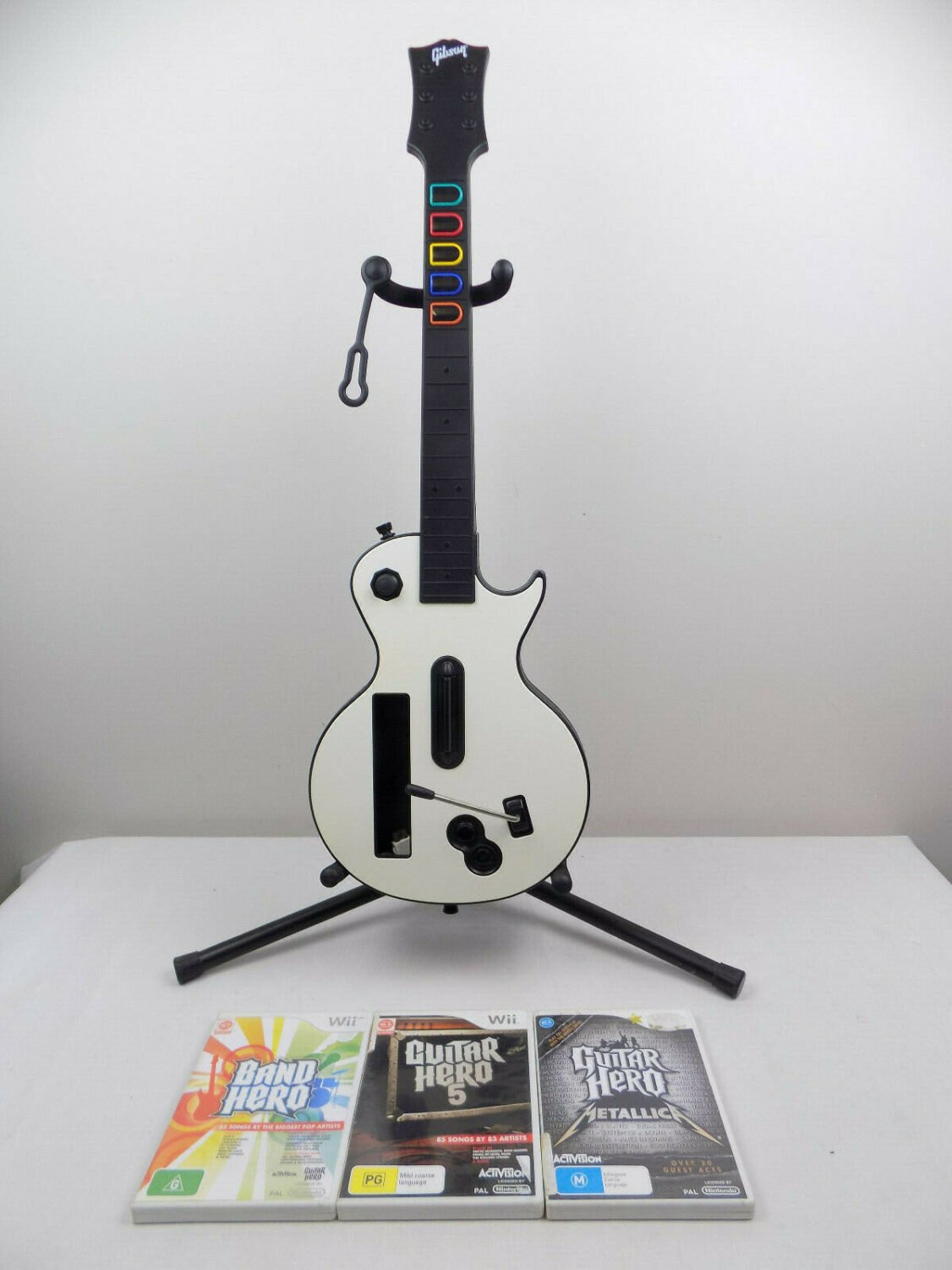 Like New Nintendo Wii Gibson Les Paul Guitar Hero Rock Band Controller