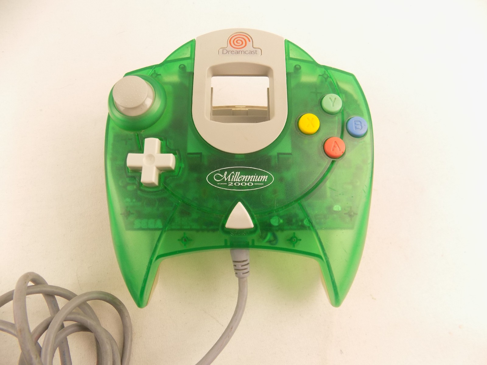 国内外の人気集結！ Dreamcast Control Pad in Green
