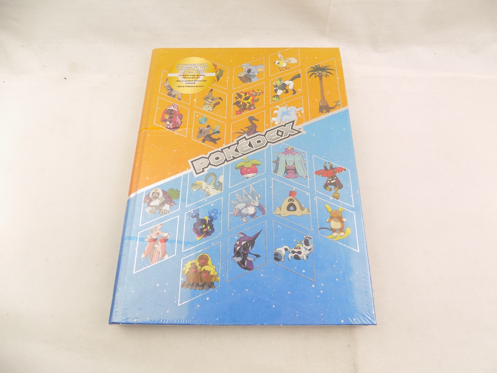 Brand New And Sealed Pokemon Sun And Moon Collector's Editon Pokedex ...