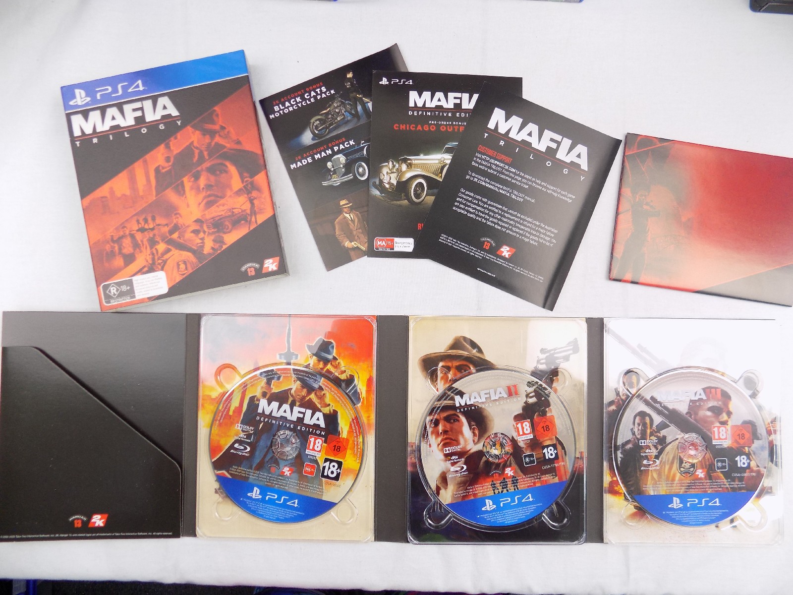 Mint Disc Playstation 4 Ps4 Mafia Trilogy - Inc Poster Free Postage