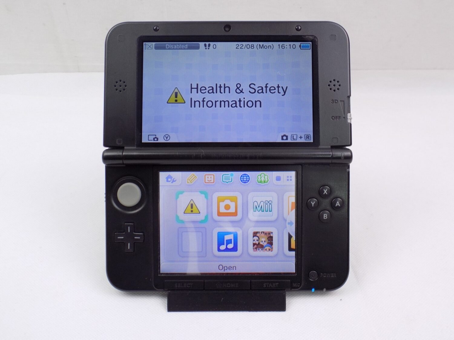 Nintendo 3DS XL Metallic Black Handheld Console + Charger Starboard Games