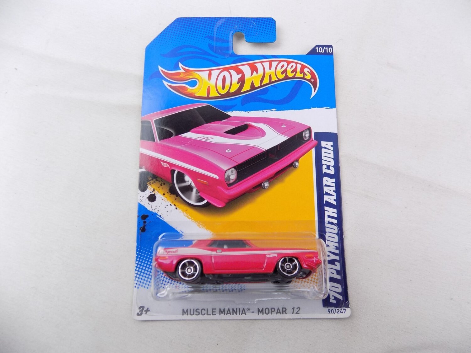 Hot Wheels 2012 Muscle Mania Mopar '69 Dodge Coronet Super Bee Car #4/10 (84/247)